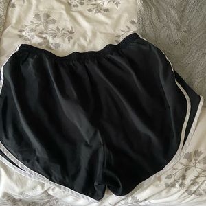 Women’s Nike shorts Black w/ white trim Size XL